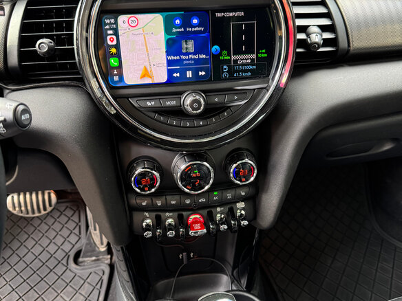 2019 Mini Hatch JCW III (F55/F56) Рестайлинг, серебристый, 3520000 рублей - вид 10