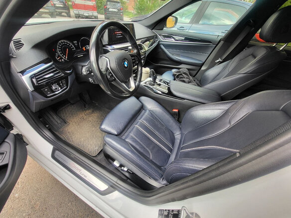 2017 BMW 5 серии 530d xDrive VII (G30/G31/G38), белый - вид 2