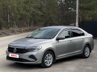 2021 Volkswagen Polo VI, серый, 1630000 рублей, вид 2