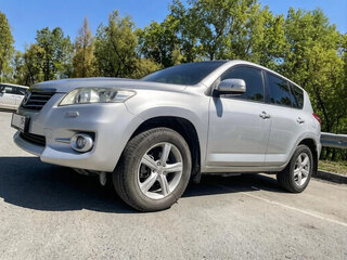 2011 Toyota RAV4 III (XA30) Рестайлинг, серебристый, 1350000 рублей, вид 1