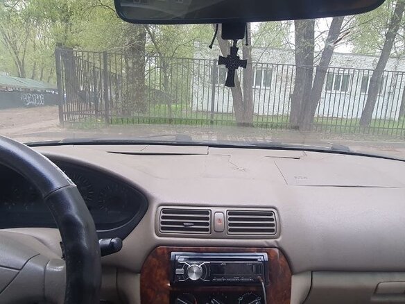2000 Mitsubishi Galant VIII Рестайлинг, жёлтый, 150000 рублей - вид 17