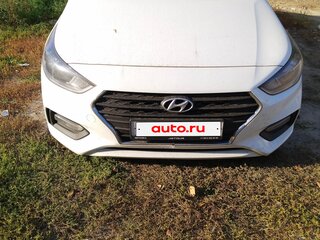 2018 Hyundai Solaris II, белый, 1100000 рублей, вид 2
