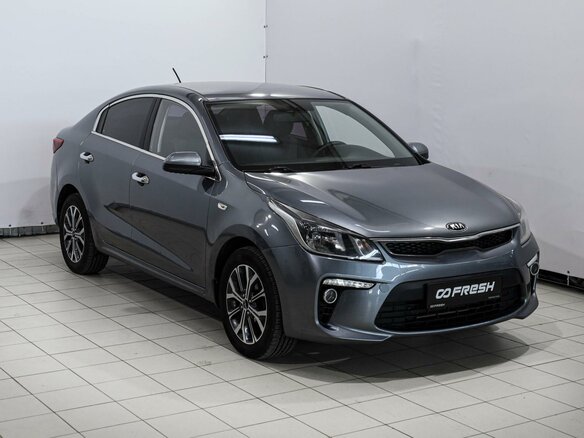 2020 Kia Rio IV, серый