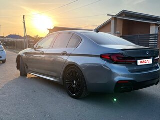 2018 BMW 5 серии 540i xDrive VII (G30/G31/G38), серый, 4950000 рублей, вид 4