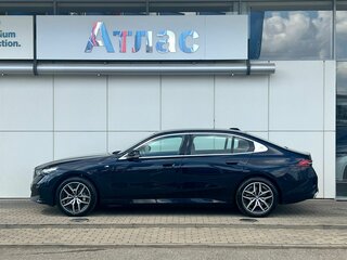2025 BMW i5 Long eDrive35L, чёрный, 7190000 рублей, вид 5