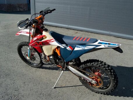 2022 KTM 250 EXC F, оранжевый, 700000 рублей, вид 2