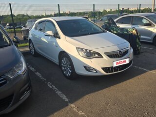 2011 Opel Astra J, белый, 800000 рублей, вид 5