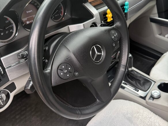 2011 Mercedes-Benz GLK-Класс 300 I (X204), белый, 2100000 рублей - вид 7
