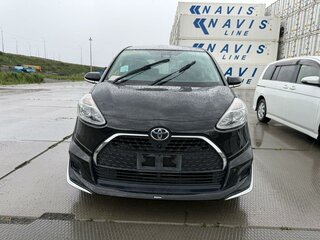 2021 Toyota Sienta II Рестайлинг, чёрный, 1430000 рублей, вид 2