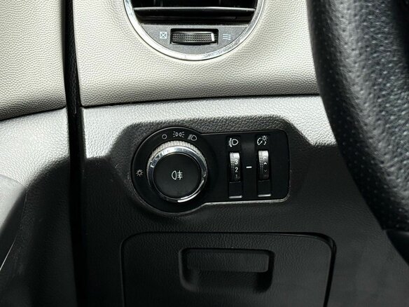 2011 Chevrolet Cruze I, серый, 779000 рублей - вид 20