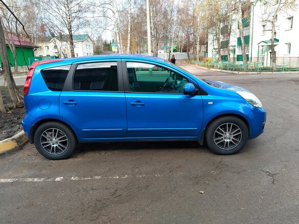 2008 Nissan Note I, синий, 600000 рублей - вид 2