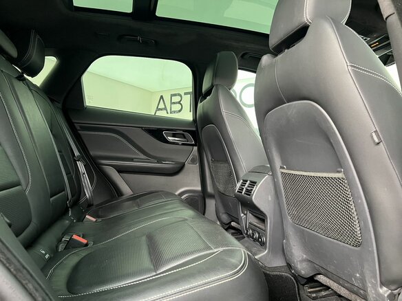2019 Jaguar F-Pace I, серый, 3550000 рублей - вид 12