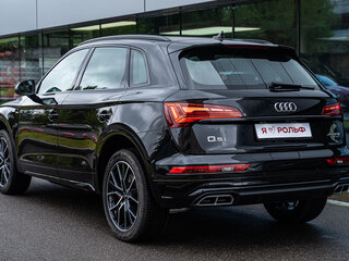 2026 Audi Q5 L 45 TFSI II (FY) Рестайлинг, чёрный, 6290000 рублей, вид 4