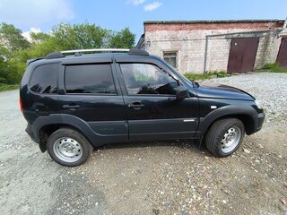 2012 Chevrolet Niva I Рестайлинг, чёрный, 565000 рублей, вид 5