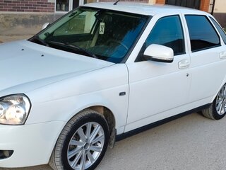 2011 Lada (ВАЗ) Priora I, белый, 375000 рублей, вид 1