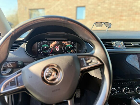 2019 Skoda Octavia III (A7) Рестайлинг, белый, 2390000 рублей - вид 7