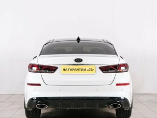 2018 Kia Optima IV Рестайлинг, белый, 1749000 рублей, вид 5