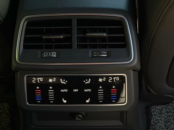 2020 Audi A6 45 TFSI V (C8), чёрный, 4050000 рублей - вид 9