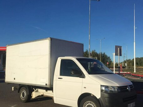 2011 Volkswagen Transporter, белый, 1000000 рублей, вид 1