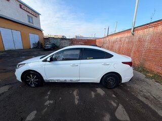 2019 Hyundai Solaris II, белый, 590000 рублей, вид 4