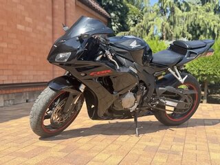 Honda CBR 1000F