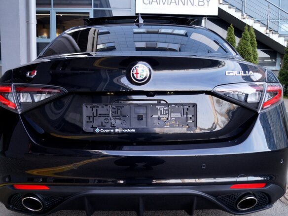 2023 Alfa Romeo Giulia II (952) Рестайлинг, чёрный - вид 5