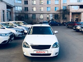 2010 Lada (ВАЗ) Priora I, белый, 200000 рублей, вид 2