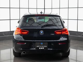 2018 BMW 1 серии 118i II (F20/F21) Рестайлинг 2, чёрный, 1740000 рублей, вид 3