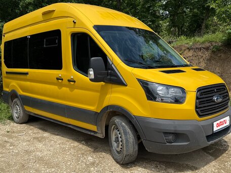 2017 Ford Transit, жёлтый, 2400000 рублей, вид 2