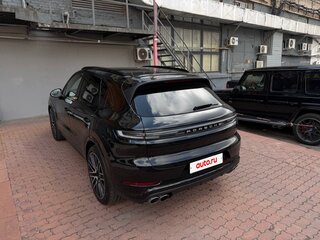 2024 Porsche Cayenne S III Рестайлинг, чёрный, 14800000 рублей, вид 4