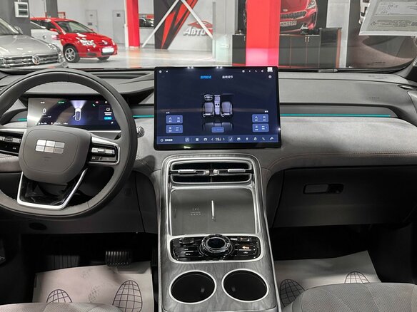 2026 Geely Galaxy M7, серебристый, 3617000 рублей - вид 37