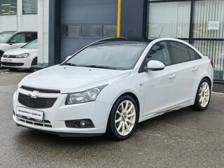 2012 Chevrolet Cruze I, белый, 650000 рублей, вид 1