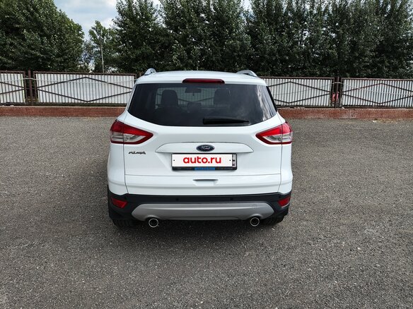 2014 Ford Kuga II, белый, 1325000 рублей - вид 4