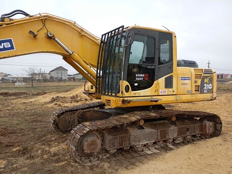 2007 Komatsu PC210, жёлтый, 1600000 рублей, вид 3