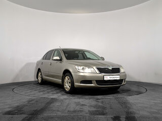2011 Skoda Octavia II (A5) Рестайлинг, серый, 399000 рублей, вид 3