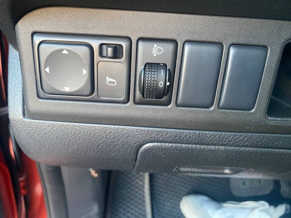 2008 Nissan Note I, оранжевый - вид 9