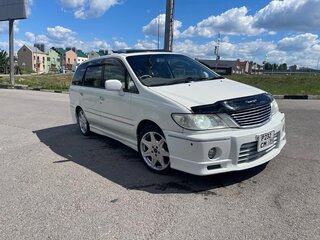 2001 Nissan Presage I, белый, 700000 рублей, вид 4