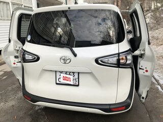 2021 Toyota Sienta II Рестайлинг, белый, 1630000 рублей, вид 3
