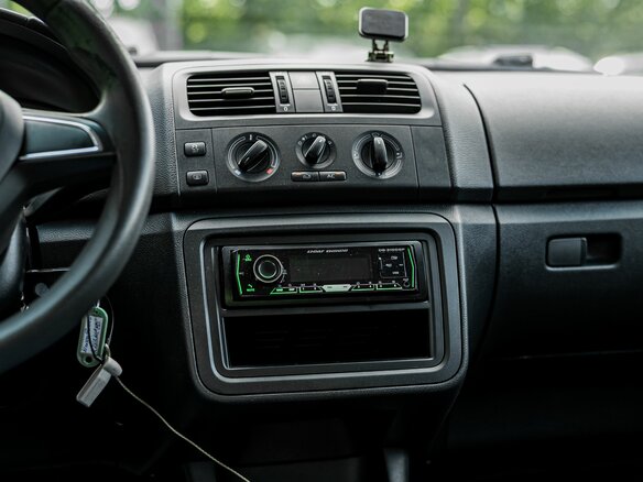 2014 Skoda Fabia II Рестайлинг, серый, 590000 рублей - вид 6