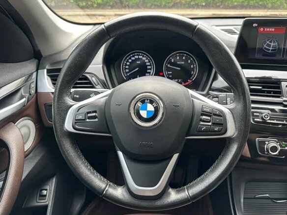 2021 BMW X1 20Li sDrive II (F48) Рестайлинг, белый - вид 33