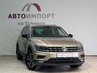 2019 Volkswagen Tiguan II, бежевый, 3000000 рублей, вид 3