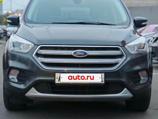 2017 Ford Kuga II Рестайлинг, серый, 1650000 рублей, вид 1