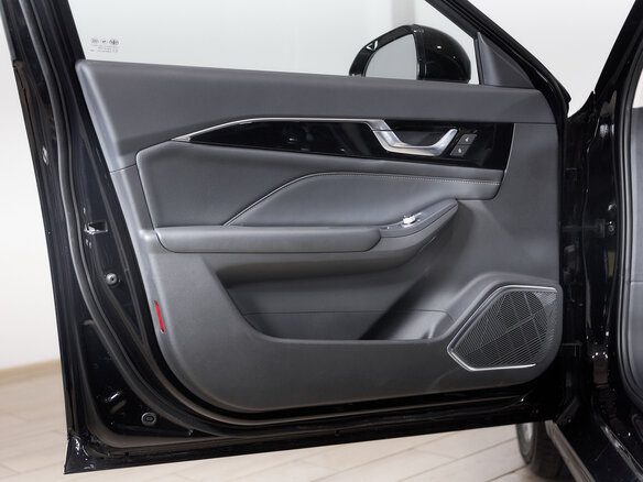 2024 Bestune B70 I Рестайлинг, чёрный, 2653000 рублей - вид 8
