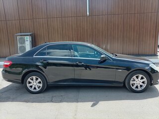 2012 Mercedes-Benz E-Класс 200 7G-Tronic IV (W212, S212, C207), чёрный, 1750000 рублей, вид 3