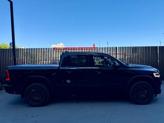 2025 Ram 1500 Crew Cab V Рестайлинг, чёрный, 10700000 рублей, вид 4