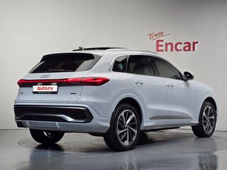 2025 Audi Q5 40 TDI III (GU), белый, 8300678 рублей, вид 3