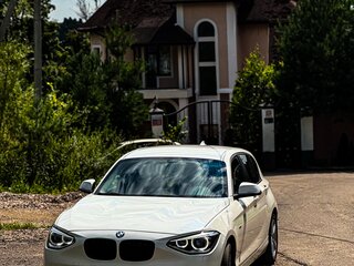 2014 BMW 1 серии 116i II (F20/F21), белый, 1250000 рублей, вид 1
