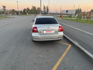 2007 Toyota Avensis II Рестайлинг, серебристый, 890000 рублей, вид 5