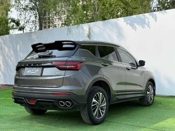 2022 Geely Coolray I, серый - вид 3