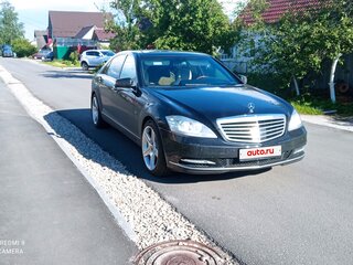 2009 Mercedes-Benz S-Класс 350 V (W221) Рестайлинг, чёрный, 1850000 рублей, вид 3